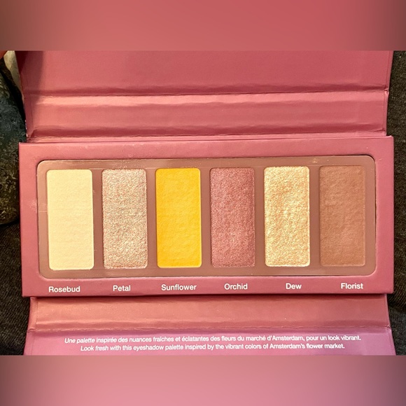 Sephora #EYESTORIES Eye Shadow Palettes (Set of 2) - Picture 10 of 10